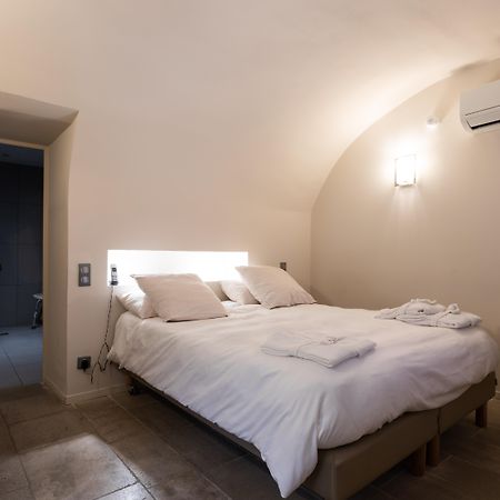 Boutique Hotel Entraigues Uzes Exterior photo