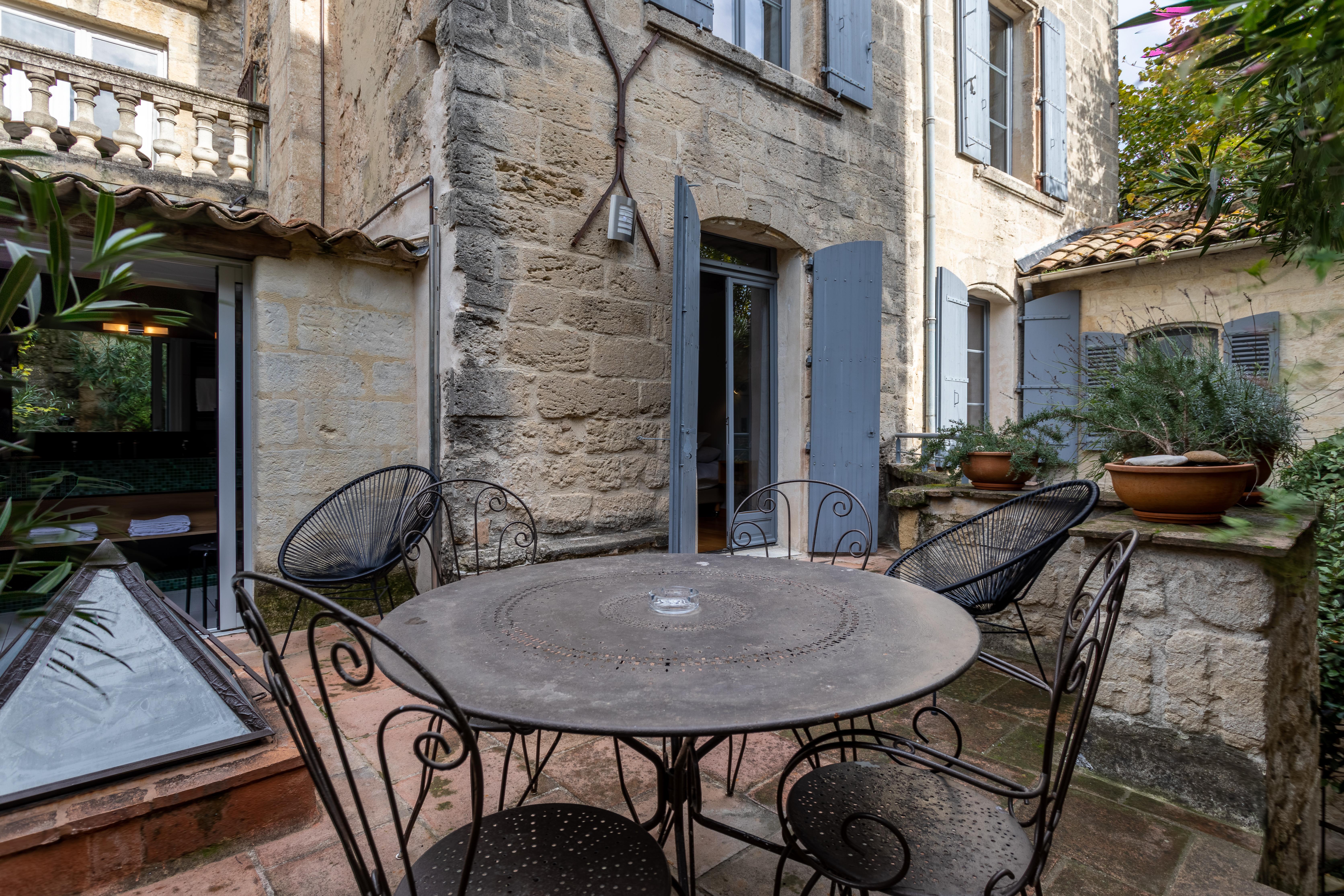 Boutique Hotel Entraigues Uzes Exterior photo