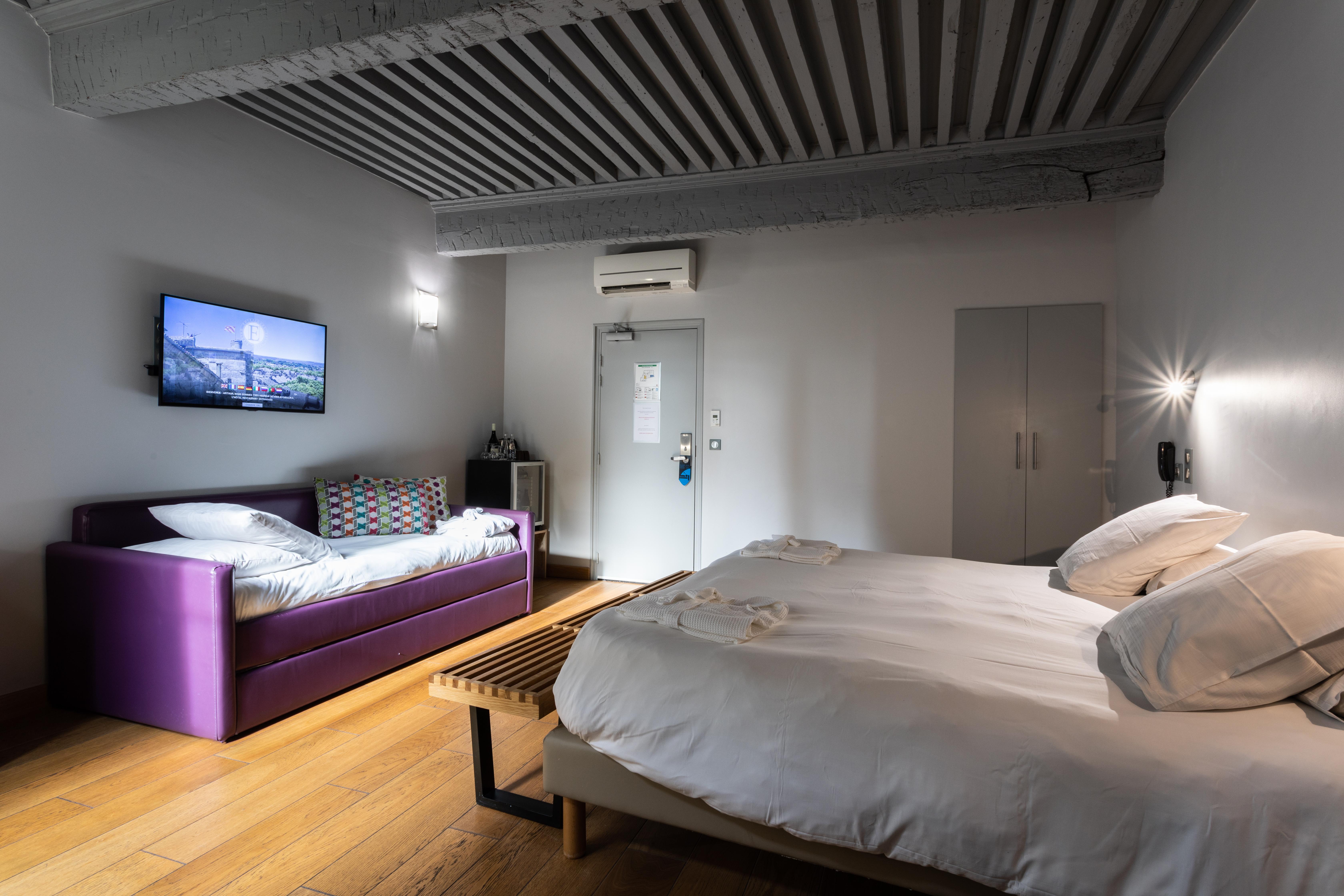 Boutique Hotel Entraigues Uzes Exterior photo