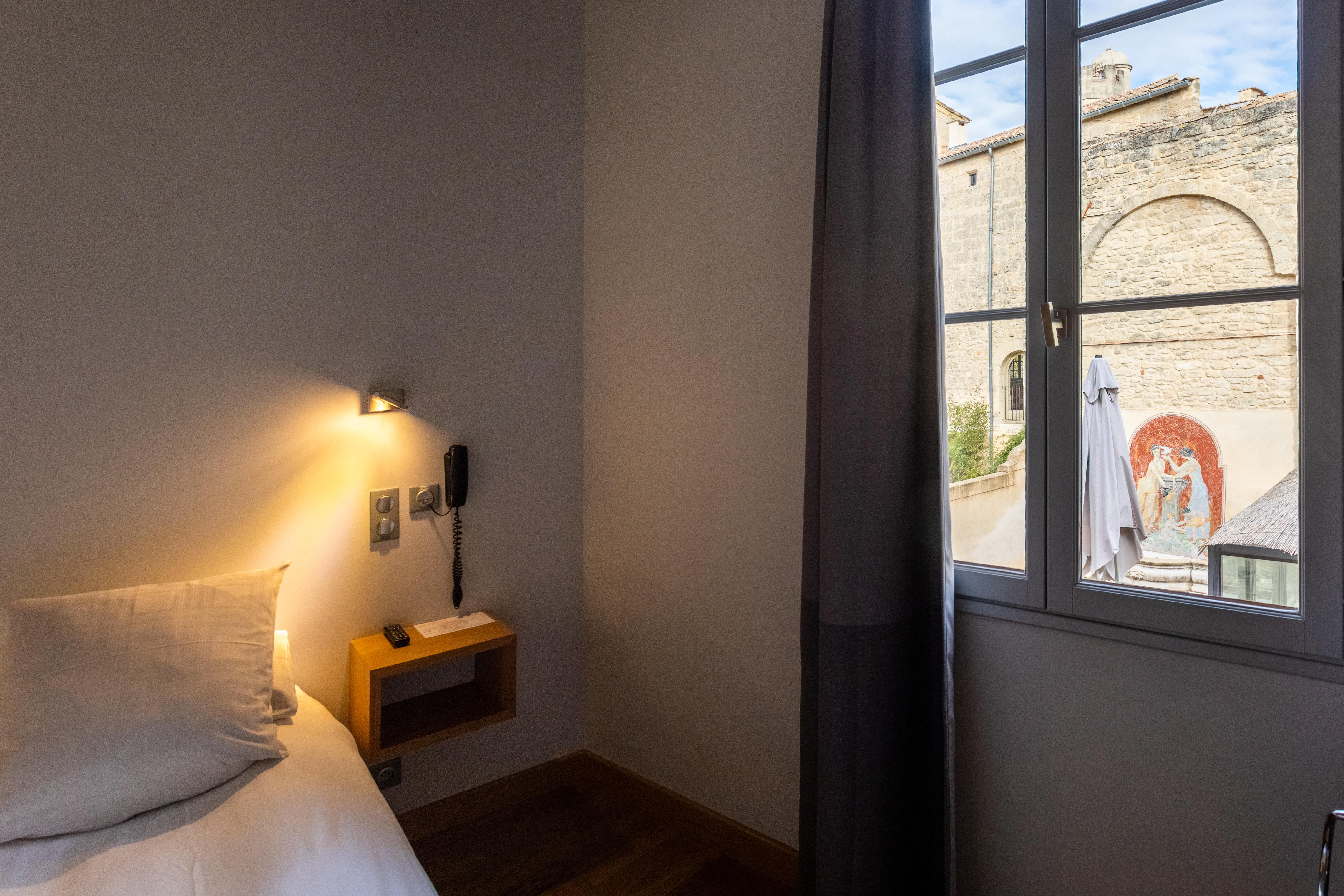 Boutique Hotel Entraigues Uzes Exterior photo