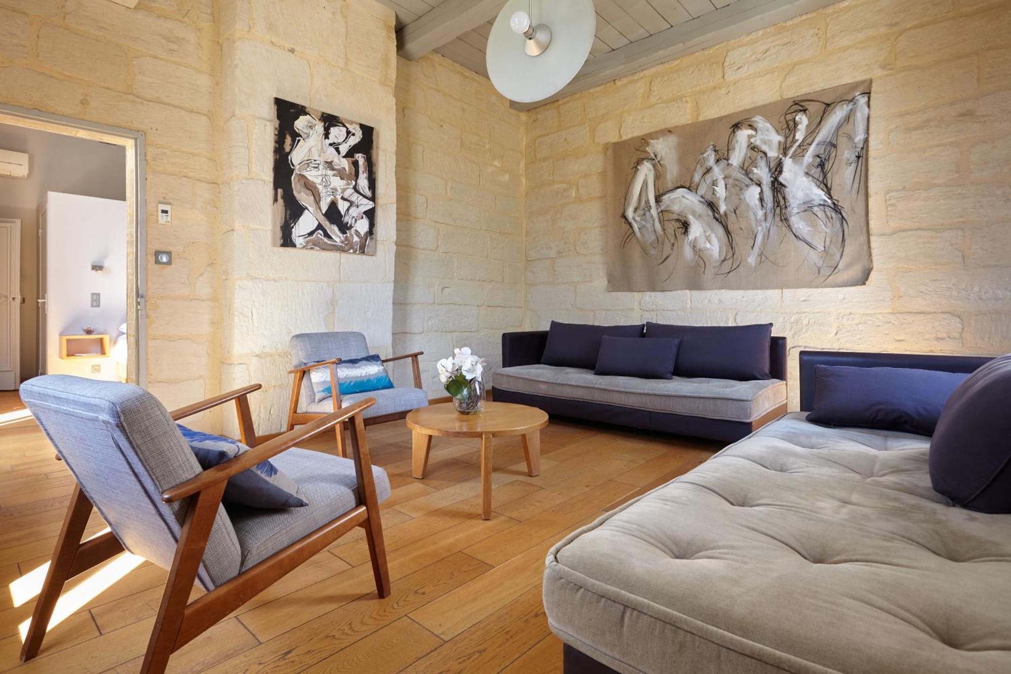 Boutique Hotel Entraigues Uzes Exterior photo
